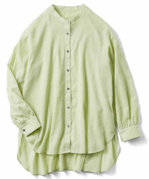 Live in comfort（リブインコンフォート）の「リブ　イン　コンフォート　後ろたっぷりギャザーがかわいい　コットンシアーロングシャツ（シャツ/ブラウス・レディース・ライム/オフホワイト/ブルー・X-LARGE/LARGE/MEDIUM/XX-LARGE/SMALL/XXX-LARGE）」の2枚目の写真