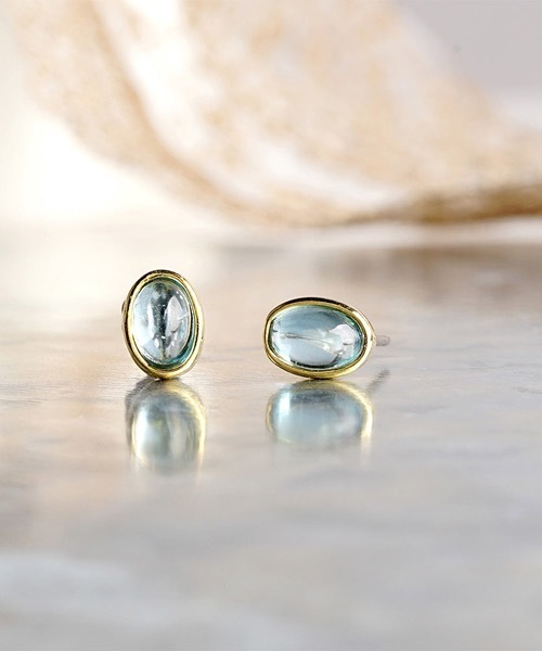 itam（アイタム）の「【itam】アイタム/ 天然石　NATURAL STONE オーバル ブラスピアス（ピアス（両耳用）・レディース・ホワイト/その他/ブルー/イエロー/ピンク・FREE）」の2枚目の写真