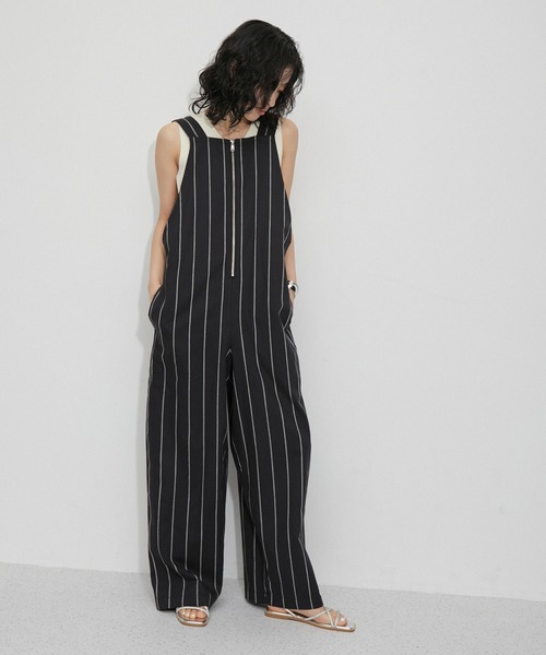 ADAM ET ROPE'(アダムエロペ)の「《環境配慮》フロントジップサロペット(サロペット/オーバーオール・レディース・グレー系その他/ブラック・FREE)」の7枚目の写真