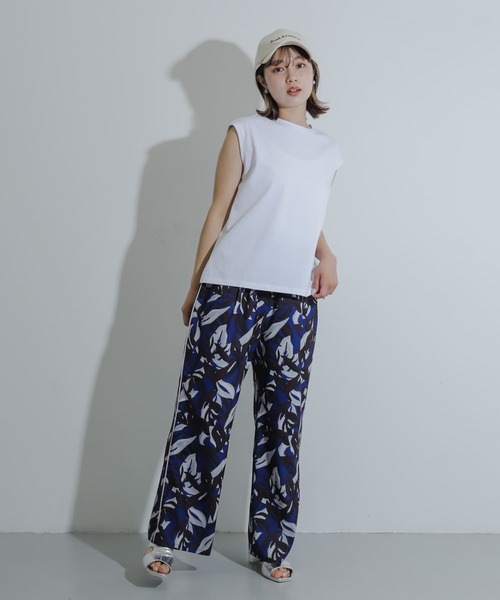 SENSE OF PLACE by URBAN RESEARCH（センスオブプレイスバイアーバンリサーチ）の「リーフプリントイージーパンツ（その他パンツ・レディース・グリーン系その他/ブルー系その他/ブラック系その他・SMALL/MEDIUM）」の21枚目の写真