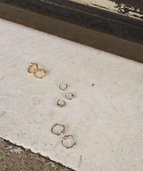 GOLDY（ゴールディ）の「トリプレッツ リング ピアス（ピアス（両耳用）・レディース・ゴールド/ゴールド系その他/シルバー/シルバー系その他・FREE）」の9枚目の写真