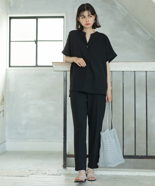 OPAQUE.CLIP（オペークドットクリップ）の「◆《SS-LLsize≫パール調ボタンスキッパーブラウス/セットアップ対応【防シワ/ストレッチ/抗ピル/洗濯機洗い可】（シャツ/ブラウス・レディース・ネイビー/キャメル/ブラック/ライトベージュ・40/38/42/36/34）」の20枚目の写真