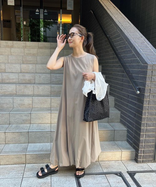 model：H158 着用サイズ：FREE カラー：BEIGE