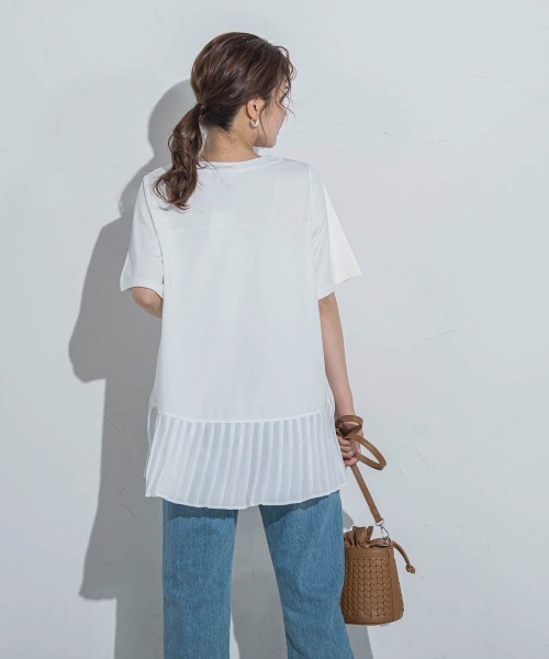 VICKY(ビッキー)の「【気映えトップス】メッシュプリーツドッキングTシャツ≪手洗い可能≫(Tシャツ/カットソー・レディース・ブラック/ホワイト・M)」の4枚目の写真