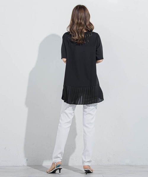 VICKY(ビッキー)の「【気映えトップス】メッシュプリーツドッキングTシャツ≪手洗い可能≫(Tシャツ/カットソー・レディース・ブラック/ホワイト・M)」の21枚目の写真