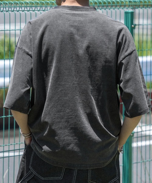 kutir（クティール）の「ビックロゴパウダー加工TEE（Tシャツ/カットソー・メンズ・ボルドー/オフホワイト/グレー/ブラック・MEDIUM/LARGE）」の8枚目の写真