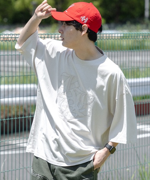 kutir（クティール）の「ビックロゴパウダー加工TEE（Tシャツ/カットソー・メンズ・ボルドー/オフホワイト/グレー/ブラック・MEDIUM/LARGE）」の19枚目の写真