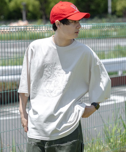 kutir（クティール）の「ビックロゴパウダー加工TEE（Tシャツ/カットソー・メンズ・ボルドー/オフホワイト/グレー/ブラック・MEDIUM/LARGE）」の18枚目の写真