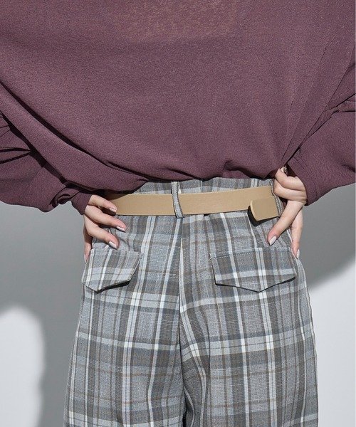 THE YOn（ザヨン）の「ハートモチーフバックルフェイクレザーベルト（ベルト・レディース・ブラック/ベージュ・FREE）」の7枚目の写真