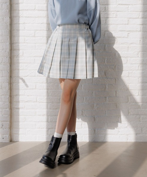 GLOBAL WORK(グローバルワーク)の「CHEER ONプリーツスカート/125085(スカート・キッズ・ブラック/ベージュ/サックスブルー/グレー・120cm/130cm/140cm/150cm/160cm)」の4枚目の写真