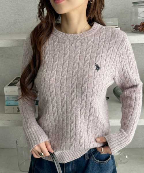 U.S. POLO ASSN.（ユーエスポロアッスン）の「U.S. POLO ASSN. 総ケーブルデザイン クルーネック ニット（ニット/セーター・レディース・アイボリー/チャコール/ベージュ/ライトブルー/ピンク/ブラウン・M/L）」の6枚目の写真