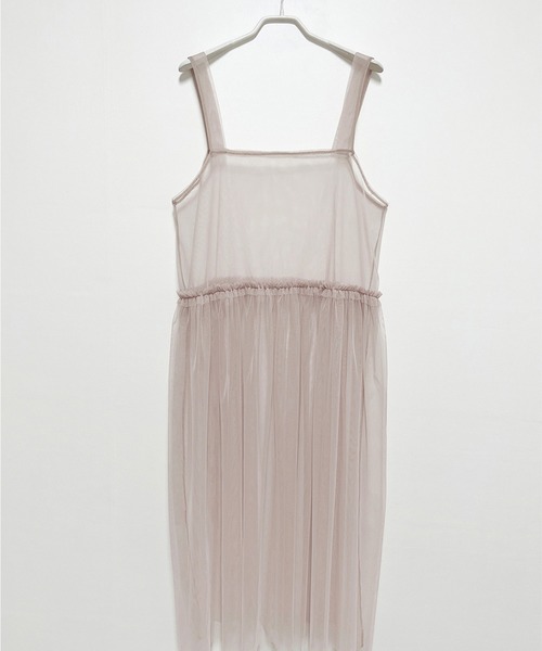 LYEON(リヨン)の「チュールキャミソールワンピース(ワンピース・レディース・オフホワイト/スモークピンク・FREE)」の20枚目の写真
