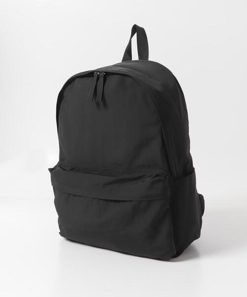 URBAN RESEARCH DOORS（アーバンリサーチドアーズ）の「ウォッシャブルマルチ収納リュック（バックパック/リュック・レディース・ブラック/アイボリー・ONE）」の6枚目の写真