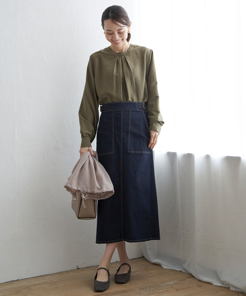 ikka（イッカ）の「【雑誌InRed10月号掲載】前後2WAYバンドカラーシャツ（シャツ/ブラウス・レディース・ブルー/オフホワイト/グレー/ダークグリーン/チャコールグレー/ボルドー・L/M/S）」の19枚目の写真