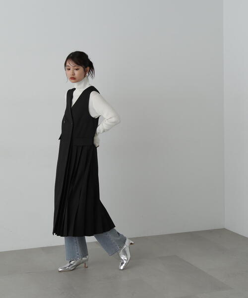 N.（N. Natural Beauty Basic）（エヌエヌナチュラルビューティーベーシック）の「◆◇プリーツジャンパースカート（ジャンパースカート・レディース・ブラウン/ベージュ/ブラック・MEDIUM）」の10枚目の写真