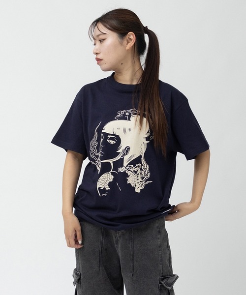 MFC STORE（エムエフシーストア）の「MFC STORE JOINT WORK FOR "MWC" #1（Tシャツ/カットソー・メンズ・ブラック/グリーン系/ホワイト/ネイビー・XXL/XL/L/M/S）」の4枚目の写真