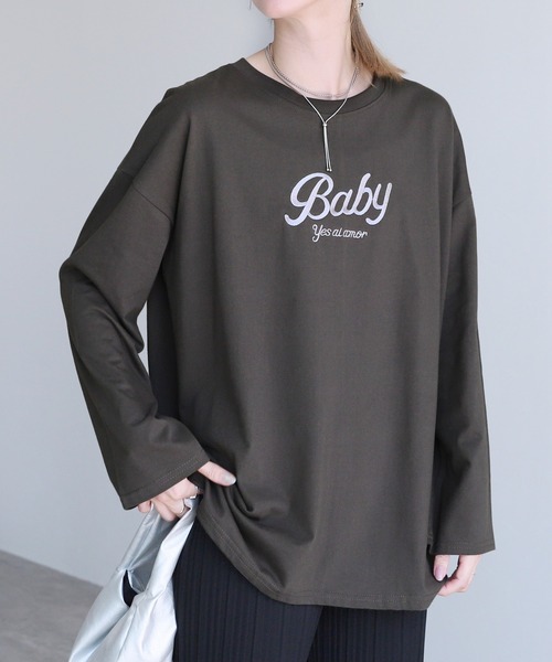 reca(レカ)の「ロゴ刺繍ロングTシャツ(Tシャツ/カットソー・レディース・ホワイト系その他/ホワイト系1/ホワイト系2/ブラック系1/グレー系その他・FREE)」の19枚目の写真