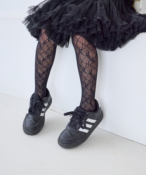 LOWRYS FARM（ローリーズファーム）の「レースタイツ　 137257（タイツ/ストッキング・キッズ・ブラック/ホワイト・FREE）」の2枚目の写真