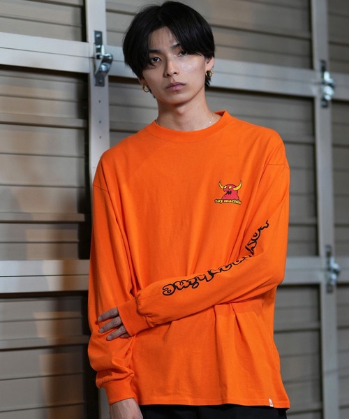 TOY MACHINE(トイ マシーン)の「【ムラサキスポーツ限定】TOY MACHINE/トイマシーン ロンT/長袖Tシャツ ビックシルエット バックプリント MTMFELT2(Tシャツ/カットソー・メンズ・オレンジ/ホワイト/ブラック・M/L/XL)」の18枚目の写真