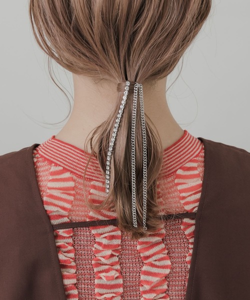 SMELLY(スメリー)の「ビジューチェーンヘアカフ(その他ヘアアクセサリー・レディース・シルバー・-)」の3枚目の写真