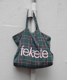 FEKETE（フェケテ）の「fekete CHECKED BIG TOTE BAG / feketeロゴチェックビッグトートバッグ（トートバッグ・メンズ）」