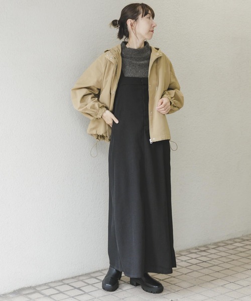 ITEMS URBANRESEARCH（アイテムズ アーバンリサーチ）の「マウンテンパーカー（マウンテンパーカー・レディース・ブラック/ベージュ・FREE）」の19枚目の写真