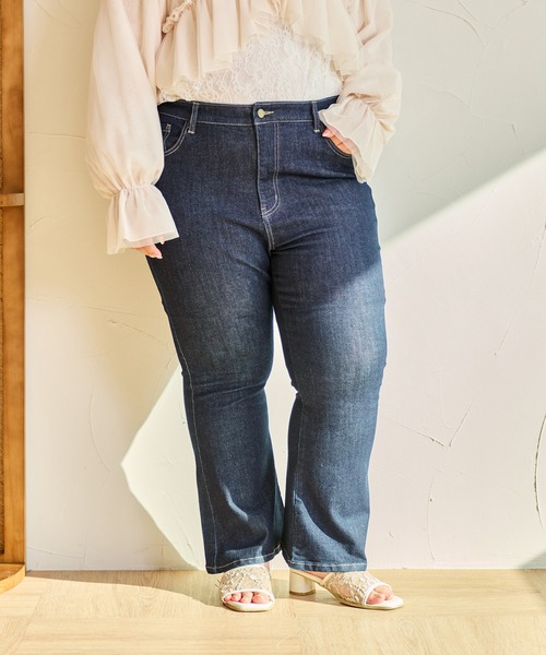 Louiosy(ルオシー)の「【大きいサイズ】刺繍ポケット付きフレアシルエットデニムパンツ(デニムパンツ・レディース・インディゴブルー/ライトブルー/ブルー・3L/X-LARGE/4L)」の17枚目の写真