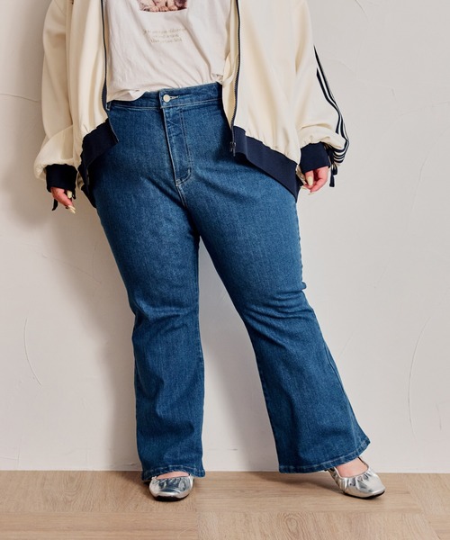 Louiosy(ルオシー)の「【大きいサイズ】刺繍ポケット付きフレアシルエットデニムパンツ(デニムパンツ・レディース・インディゴブルー/ライトブルー/ブルー・3L/X-LARGE/4L)」の20枚目の写真