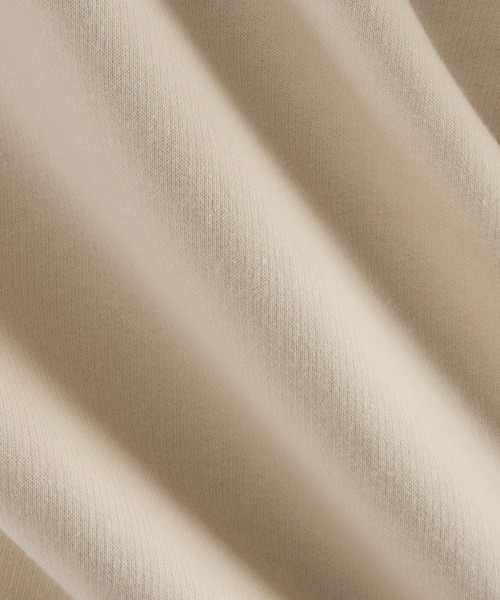 NEW BALANCE（ニューバランス）の「グラフィックフレンチテリークルー(裏起毛)（スウェット・レディース・アイボリー/グリーン/パープル・SMALL/MEDIUM/LARGE/X-LARGE）」の8枚目の写真