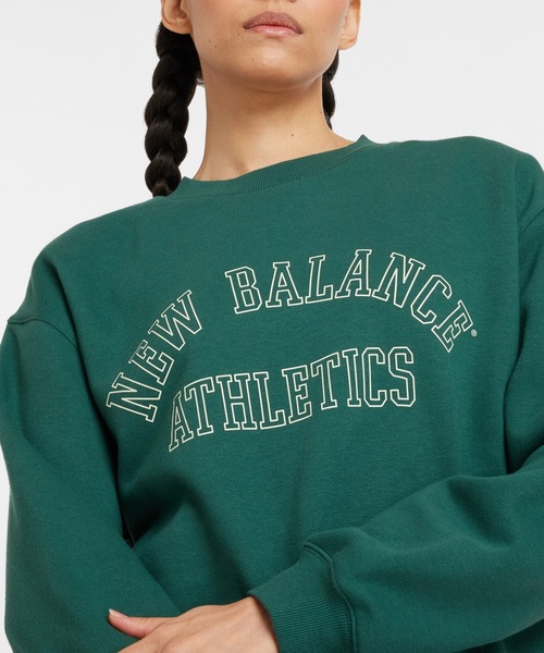 NEW BALANCE（ニューバランス）の「グラフィックフレンチテリークルー(裏起毛)（スウェット・レディース・アイボリー/グリーン/パープル・SMALL/MEDIUM/LARGE/X-LARGE）」の18枚目の写真