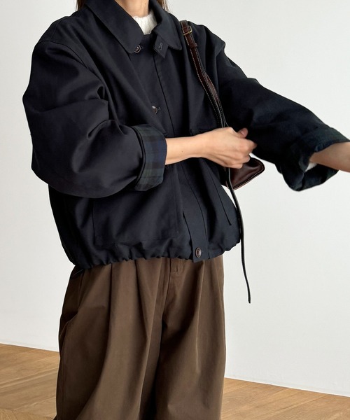 CANAL JEAN（キャナルジーン）の「Lakey Park　ヘビーツイルスタンドカラーブルゾン（ブルゾン・レディース・ネイビー/ベージュ・ONE SIZE）」の7枚目の写真