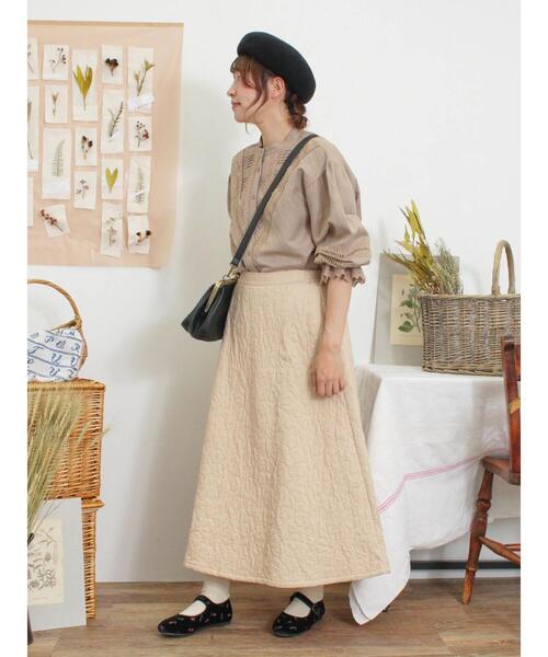 Samansa Mos2（サマンサ モスモス）の「花柄キルトAラインスカート（スカート・レディース・カーキ/ブラック/キナリ・F）」の9枚目の写真