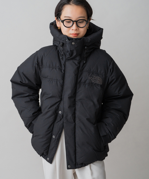 IENA（イエナ）の「THE NORTH FACE/ザ ノースフェイス Alteration Baffs Jacket ND92360（ダウンジャケット/コート・レディース・ベージュ/ブラック・X-SMALL/SMALL）」の2枚目の写真