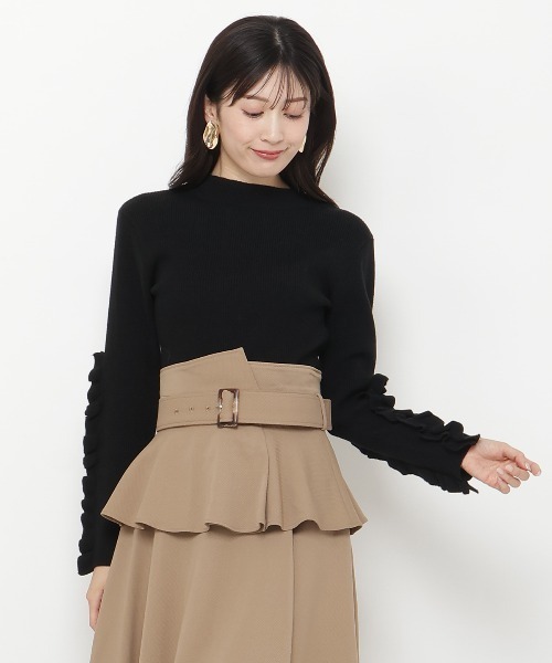 AND COUTURE(アンドクチュール)の「袖フリルハイネックリブニットプルオーバー(ニット/セーター・レディース・オフホワイト/ブラック/グレー・FREE)」の14枚目の写真