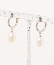 MUSES（ミューズ）の「【W】【it】【MUSES】淡水パールフープピアス（ピアス（両耳用））」