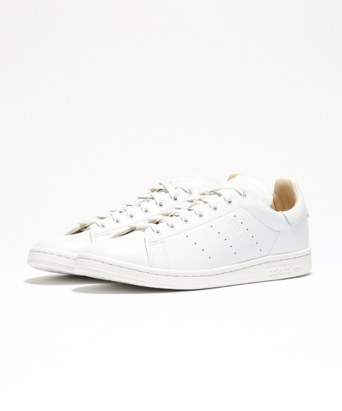 PULP/417EDIFICE(パルプフォーワンセブンエディフィス)の「《WEB限定》【adidas Originals/ アディダス オリジナルス】STANSMITH LUX(スニーカー・メンズ・ホワイト・26cm/26.5cm/27cm/27.5cm/28cm)」の2枚目の写真