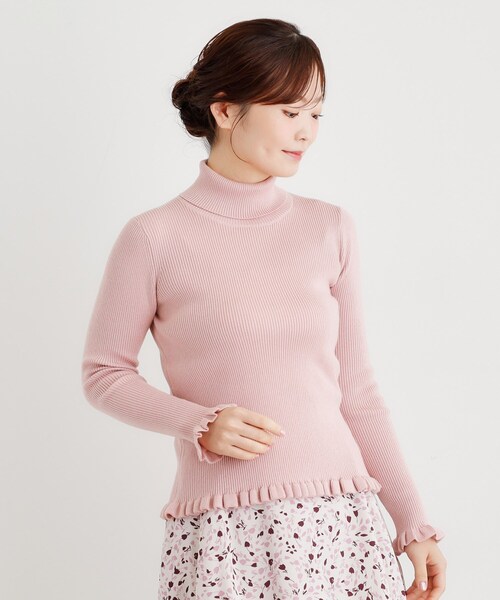 LAURA ASHLEY(ローラアシュレイ)の「リブタートルフリルニット(ニット/セーター・レディース・オフホワイト/ブルー/ブラック/パープル系4/ネイビー/ライトグレー/ピンク系その他・38/40)」の7枚目の写真