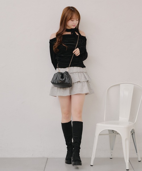 continuer de NICE CLAUP(コンティニューデナイスクラップ)の「【ZOZO限定/インフルエンサー企画】ベロアトップス(Tシャツ/カットソー・レディース・レンガ/ブラウン/ブラック・FREE)」の17枚目の写真