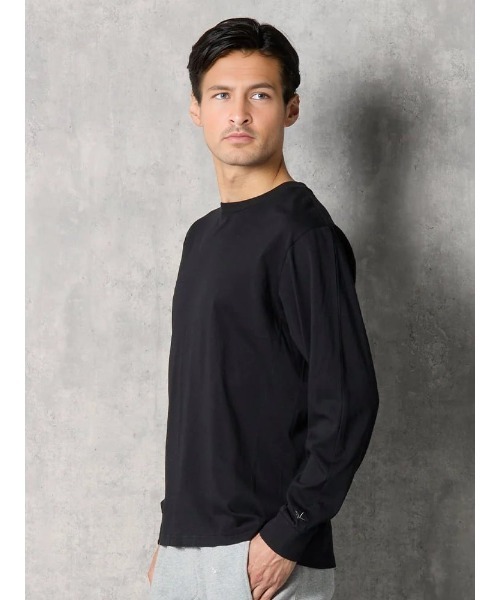 【1PIU1UGUALE3 RELAX】BACK LOGO ロングスリーブシャツ 通年（ウノ ピゥ ウノ ウグァーレ トレ）（Tシャツ/カットソー）｜1piu1uguale3 RELAX（ウノピュウノウグァーレトレリラックス）