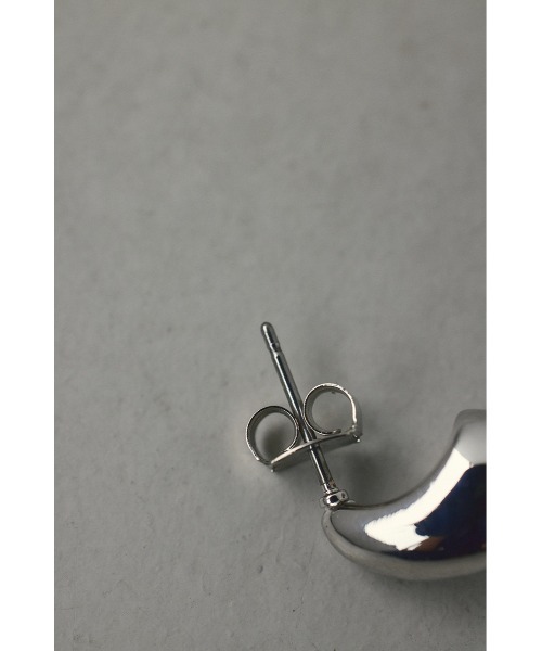 STYLEMIXER(スタイルミキサー)の「ミニマルビーンズピアス(ピアス(両耳用)・レディース・ゴールド/シルバー・FREE)」の9枚目の写真