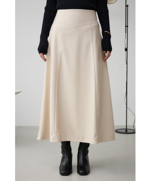 AZUL by moussy(アズールバイマウジー)の「レザーフレアスカート(スカート・レディース・ライトベージュ/ブラック・SMALL/MEDIUM)」の15枚目の写真