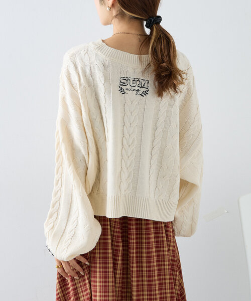 w closet(ダブルクローゼット)の「コード刺繍ケーブルニット(ニット/セーター・レディース・オフホワイト/グレー/ネイビー・FREE)」の8枚目の写真