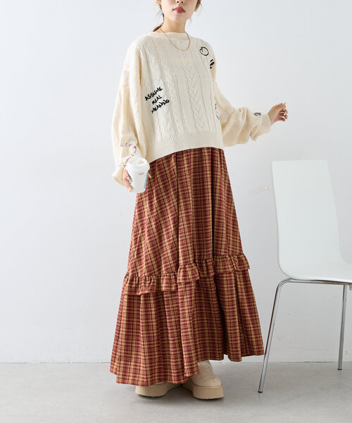 w closet(ダブルクローゼット)の「コード刺繍ケーブルニット(ニット/セーター・レディース・オフホワイト/グレー/ネイビー・FREE)」の15枚目の写真