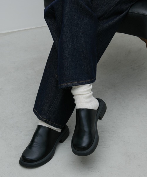 Aunt Marie's（アントマリーズ）の「ボリュームソールサボ（スリッポン・レディース・アイボリー/ブラック・SMALL/MEDIUM/LARGE）」の22枚目の写真