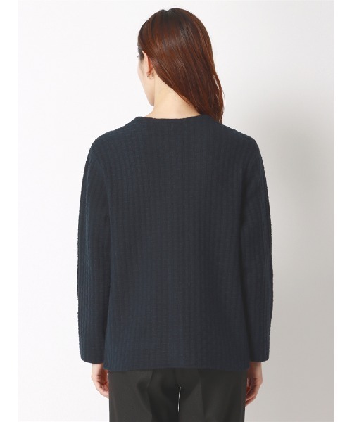 SUIT SQUARE（スーツスクエア）の「ニットジャケット ハンドウォッシュ ジャカード メタルボタン（ニット/セーター・レディース・チャコールグレー/ネイビー・38(9号)）」の18枚目の写真