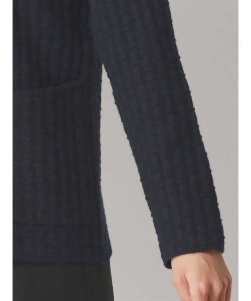 SUIT SQUARE（スーツスクエア）の「ニットジャケット ハンドウォッシュ ジャカード メタルボタン（ニット/セーター・レディース・チャコールグレー/ネイビー・38(9号)）」の20枚目の写真