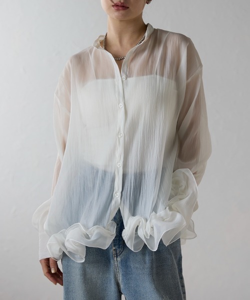 r.（アールドット）の「ワッシャーオーガンジー　裾フリルブラウス（シャツ/ブラウス・レディース・チャコールグレー/ブルー/ブラック/アイボリー・FREE）」の2枚目の写真