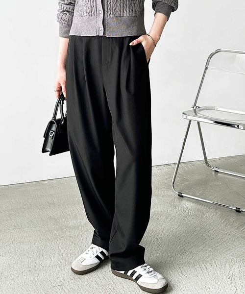 GeeRA(ジーラ)の「【全骨格◎/体型拾わず美脚見え/低身長サイズ有】新色追加!オンオフ着られるカーブパンツスラックス(その他パンツ・レディース・チャコール/ブラック/アイボリー/モカ/ライトグレー・LARGE/X-LARGE/MEDIUM/SMALL/XX-LARGE)」の11枚目の写真