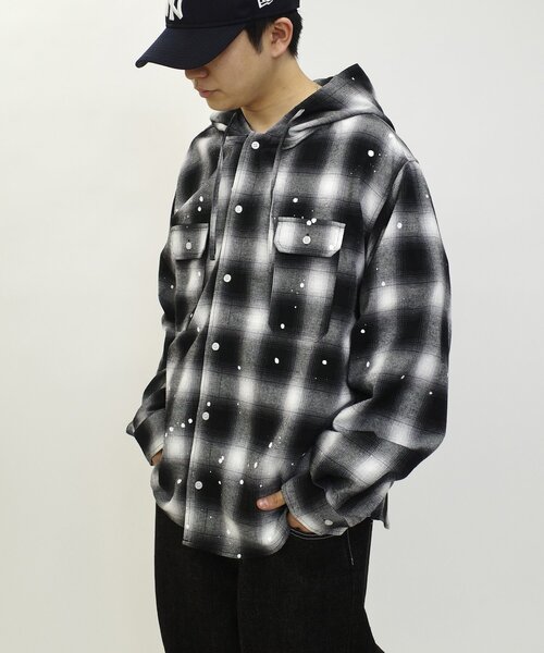 WHO'S WHO gallery(フーズフーギャラリー)の「【KOOK'N/クーキー】 フードチェックシャツ(シャツ/ブラウス・レディース・ブラック/グリーン・FREE)」の3枚目の写真