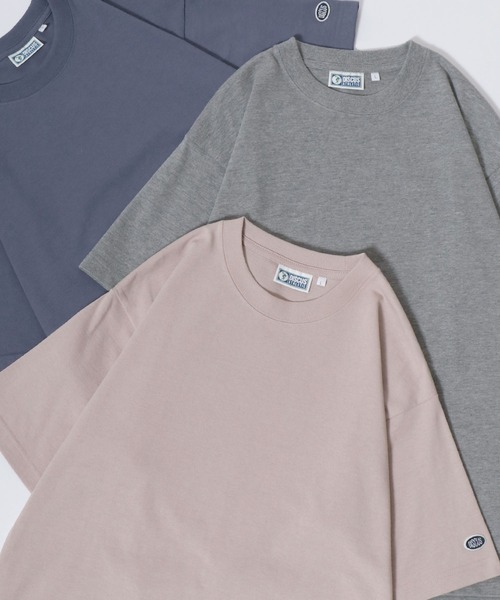 DISCUS（ディスカス）の「DISCUS/ディスカス USAコットン ヘビーウェイト ロゴワッペン刺繍 半袖Tシャツ レディース メンズ（Tシャツ/カットソー・メンズ・グレー/グレイッシュブルー/ブラック/グレイッシュベージュ/ピンクベージュ/ホワイト/オートミール/ネイビー・M/L/LL）」の8枚目の写真